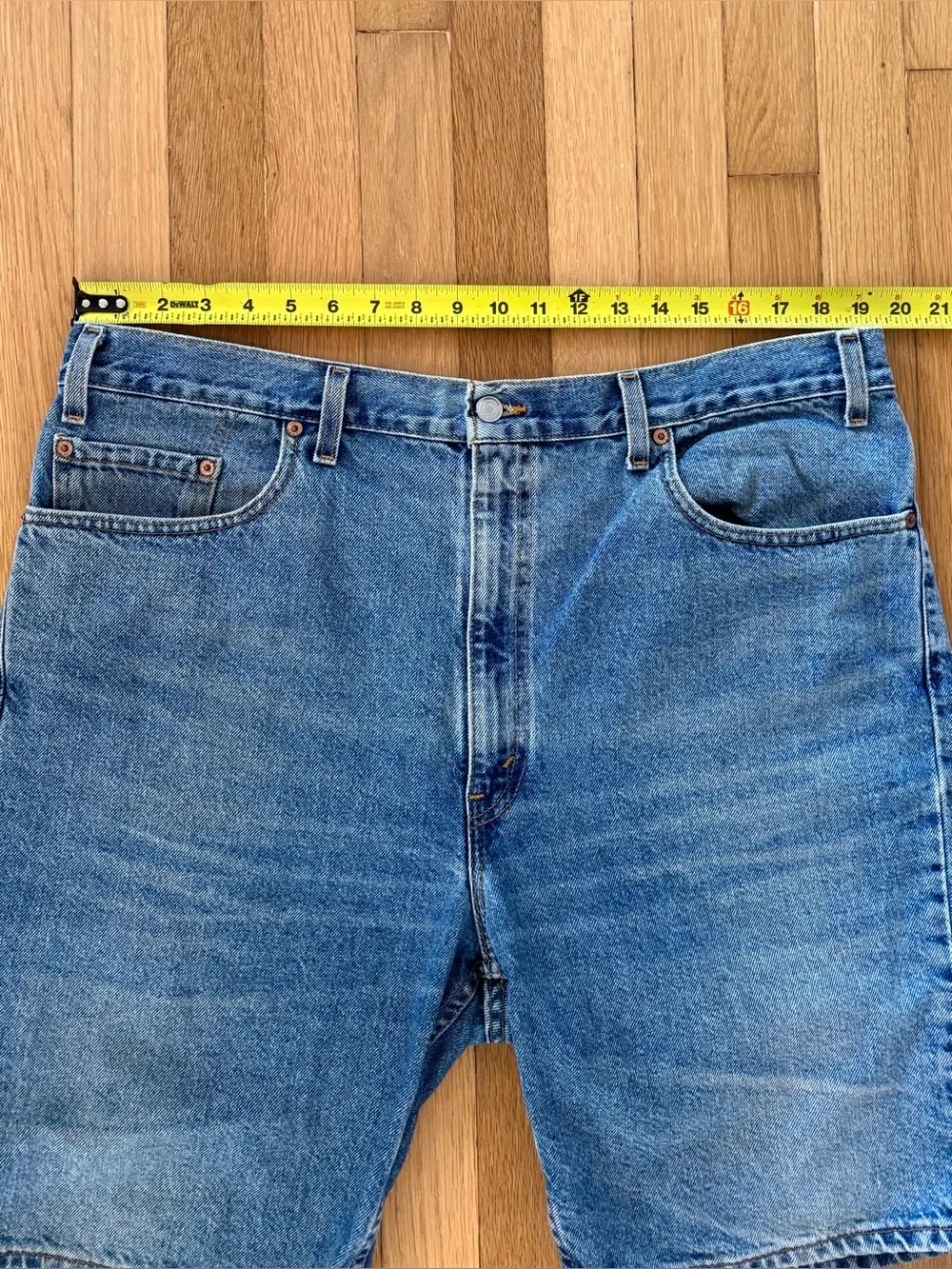 Vintage Levi’s 505 Denim Jorts Mens 40 Made In USA Y2K Distressed Jean Shorts